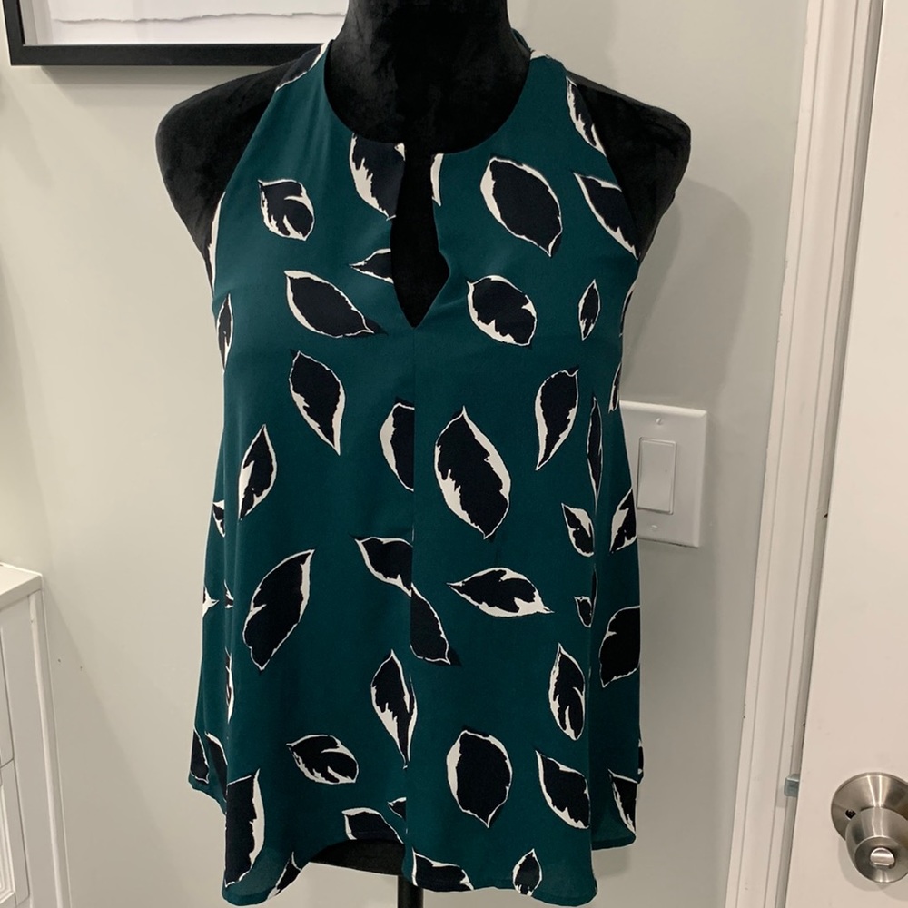 Loft racer back top